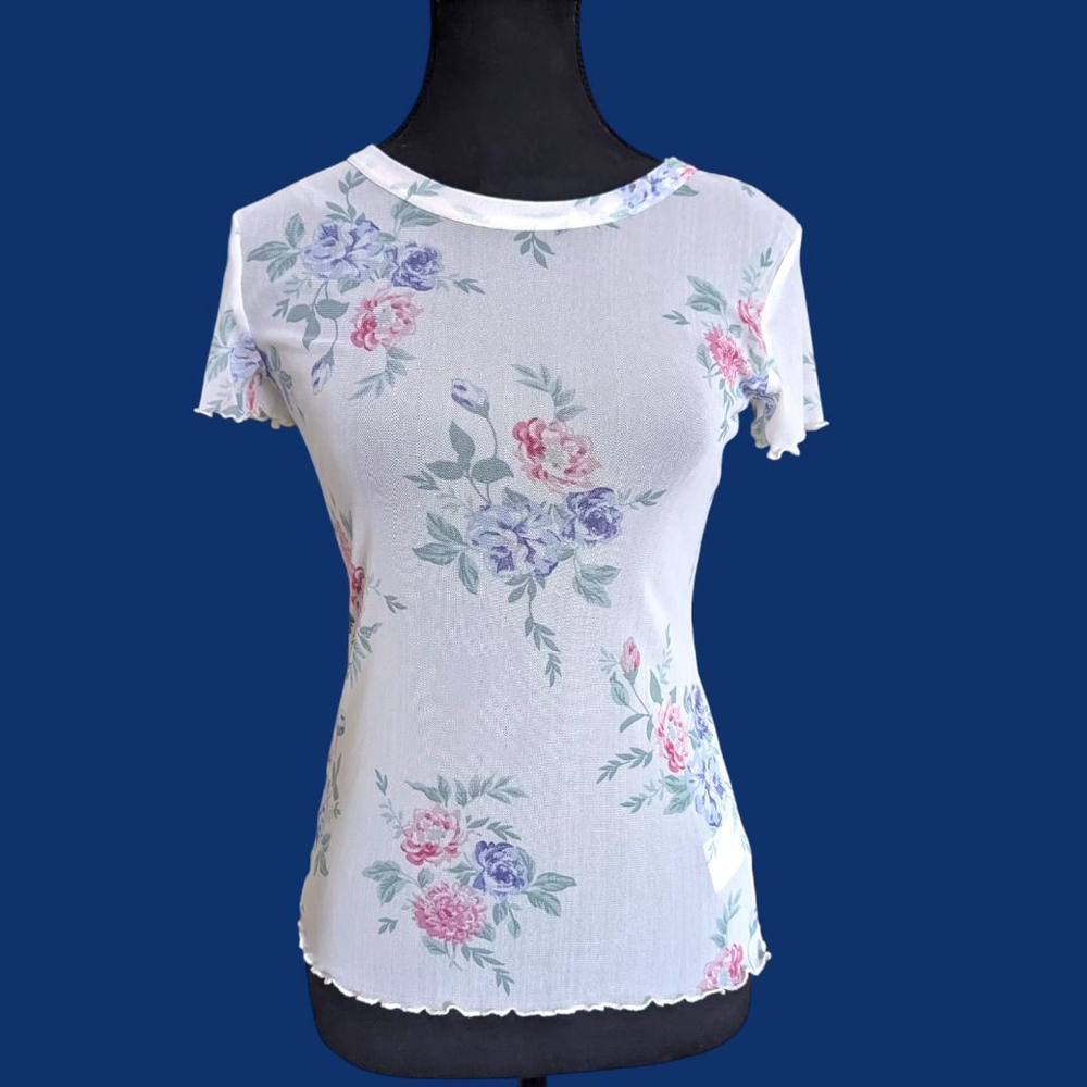 Bongo | Vintage 90s/Y2K Sheer Mesh Floral Top Ruffle Hem Fairycore White Pink M